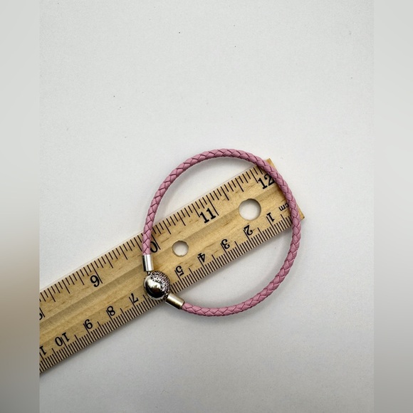 Adorable Pink Rope Bracelet – Sweet & Stylish - Picture 5 of 5